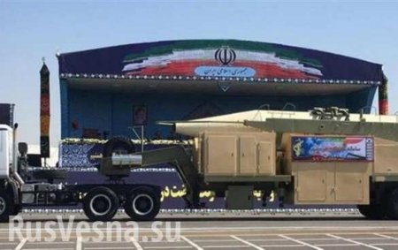 Иран показал новую баллистическую ракету (ВИДЕО)