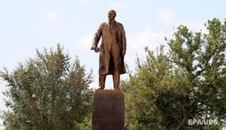 Зрада: В Одесской области за бюджетные деньги восстановили памятник Ленину