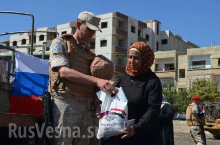 Russian Soldiers Coming To Help: Humanitarian Convoy Visited Muadamia Town (PHOTO)