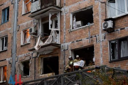 В центре Донецка произошёл взрыв, два человека пострадали (+ВИДЕО)