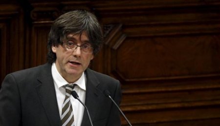 Испанский суд выдал европейский ордер на арест Пучдемона