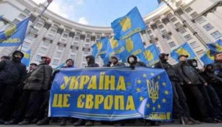 Европа идет по пути все большей изоляции Украины