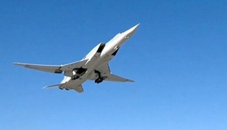 Работаем без выходных: Опубликовано видео удара российских Ту-22М3 по террористам в Сирии