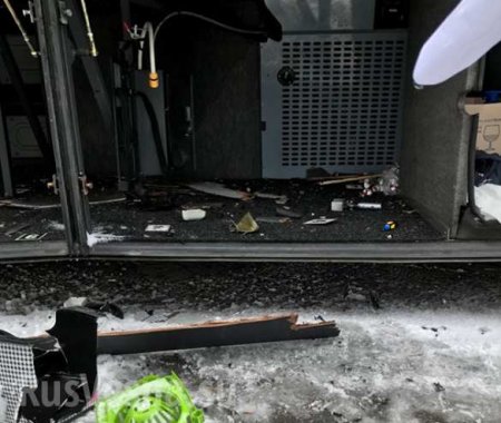 Польский автобус во Львове обстреляли из гранатомета — подробности (ФОТО)