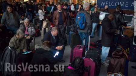 Апокалипсис в самом загруженном аэропорту мира: отменены все рейсы (ФОТО, ВИДЕО)