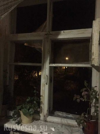 В Горловке ранена женщина, разбито 11 домов: итоги ночи в ДНР (+ВИДЕО, ФОТО)