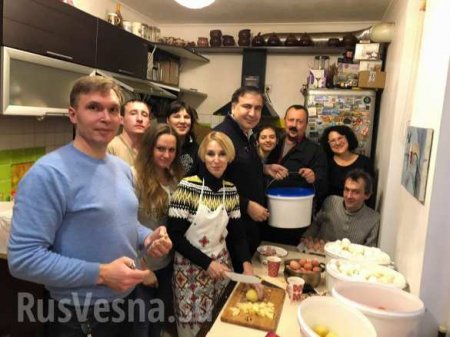 Марша за импичмент не будет, Саакашвили увели резать «Оливье» (ФОТО) (ФОТО)