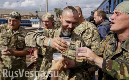 Пьяные бойцы ВСУ получили ранения, готовя новогодний фейерверк
