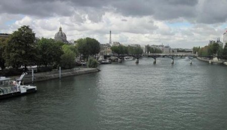 В Париже Сена вышла из берегов, объявлена тревога