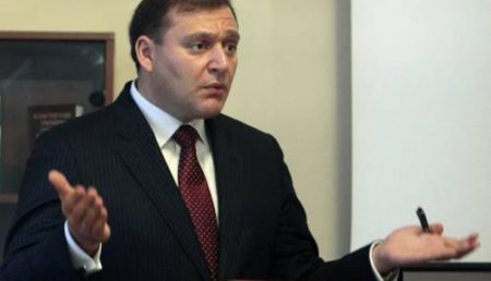 Добкина обвинили в предоставлении транспорта Януковичу