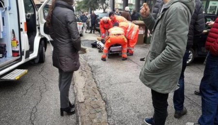 В Италии открыли стрельбу посреди улицы, есть раненые