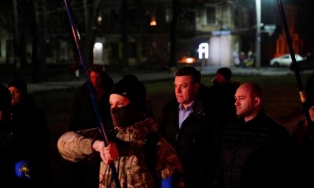 Тягнибок провел в Одессе факельное шествие нацистов