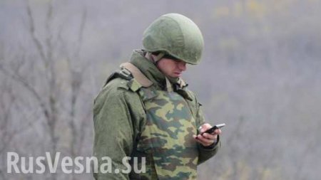 Российским военным начали выдавать секретные мобильные телефоны за 115 тысяч рублей (ВИДЕО)