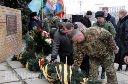 Крылатая пехота ЛНР: Луганск, БМП, мемориал десантникам (ФОТО, ВИДЕО)