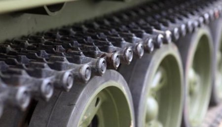 В Омске открылось роботизированное производство гусениц для бронетехники