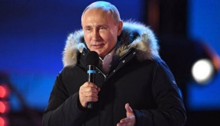Путин выступил на концерте в честь Дня воссоединения Крыма с Россией