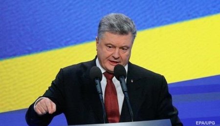 Советник Порошенко назвал всех недовольных властями «врагами» и «идиотами»