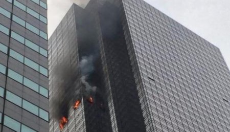 В Нью-Йорке пожар в здании Trump Tower. Членов семьи Трампа не было в Trump Tower во время пожара