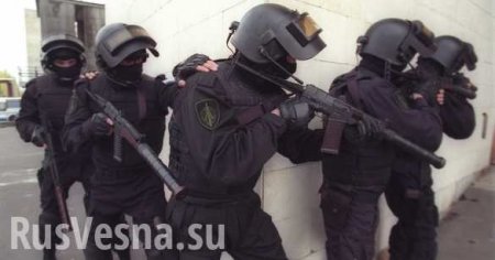 Братья работают: Как спецназ ФСБ ликвидировал бандита в Нижнем Новгороде — кадры штурма (ВИДЕО)
