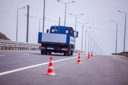 У Крымского моста успешно прошли испытания беспилотных «Камазов»