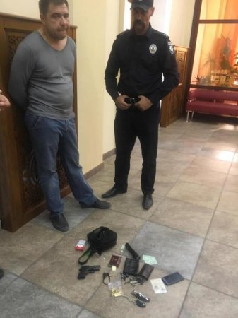 Пытавшегося взорвать геев в Запорожье мужчину взяли под арест