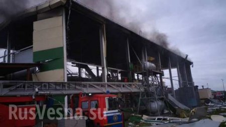 Взрыв и пожар произошли на заводе в Белоруссии (ФОТО)