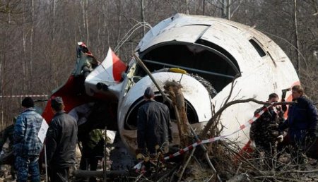 В Польше заявили, что нашли следы взрывчатых веществ на обломках Ту-154, разбившегося в 2010 году