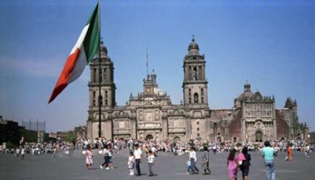 В Мехико зафиксировали искусственное землетрясение от прыжков болельщиков