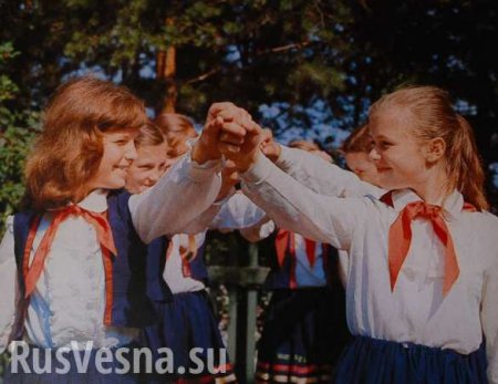 Жительница Латвии вспоминает об «ужасах оккупации»: у всех было счастливое детство (ФОТО)
