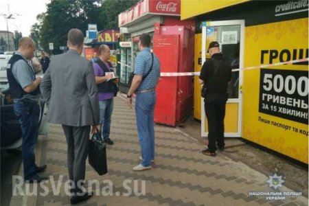 «Человек-паук» грабил киевские пункты выдачи кредитов (ФОТО, ВИДЕО)