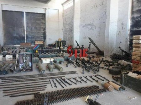 «Белые каски»: в Сирии обнаружен склад оружия фейковых «волонтеров»
