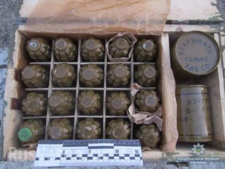 Подарки с фронта: «частичка АТО» обнаружилась в грузовом поезде в Запорожской области (ФОТО)