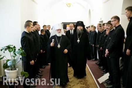 Белорусская православная церковь вслед за РПЦ разорвала отношения с Константинополем