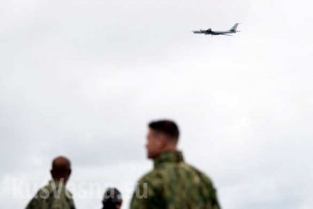 Русский «Медведь» пролетел на малой высоте вблизи флагмана США на учениях НАТО (ФОТО)