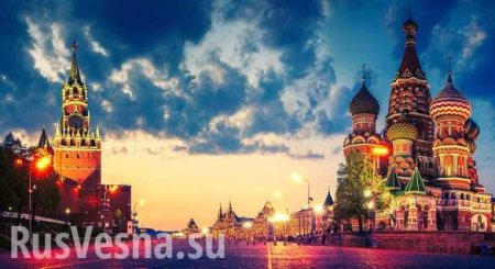 Хроники изоляции: поток туристов из США в Россию за четыре года вырос на треть
