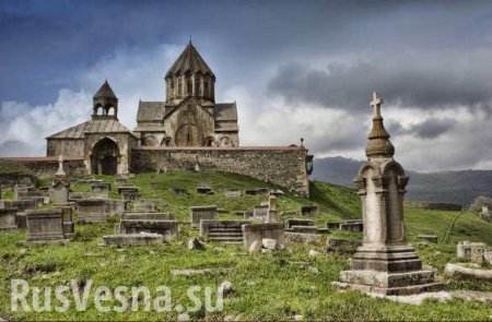 Албанская Церковь жёстко прокомментировала инициативу Константинополя по Украине