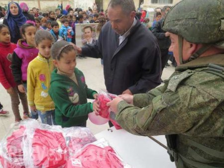 Сирия: российские военные «попали в окружение» к детям экс-боевиков в бывшем котле исламистов (ФОТО)