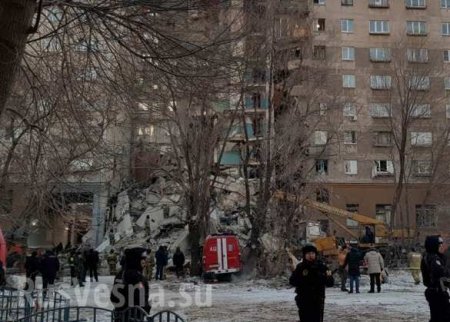 Сильнейший взрыв в Магнитогорске: обрушился подъезд жилого дома (ФОТО, ВИДЕО)
