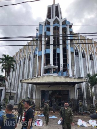 Христианский собор взорвали во время службы: 21 человек погиб, 71 ранен (ФОТО 18+)