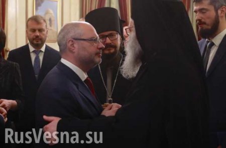 Патриарх Иоанн X и большая делегация иностранных политиков прибудет в Москву поддержать Россию и РПЦ