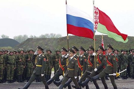 Сумеет ли Запад расшатать ось «Минск-Москва»? (ФОТО)