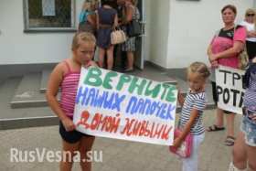 В городах Украины накаляется обстановка: Николаев на юге, Черновцы на западе