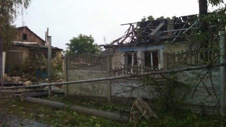 Разрушения в Золотаревке и снаряды, которыми обстреляли НПЗ в Лисичанске (ФОТО)