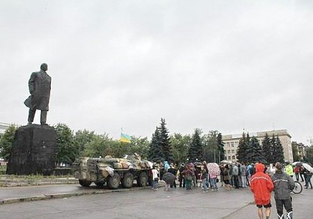 В районе Краматорского аэродрома будут обучать загнанных в украинскую армию жителей Донбасса