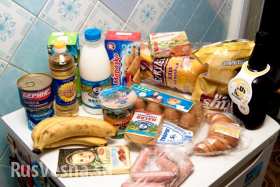 Россия разрешила ввозить в Крым украинские продукты: цены на продовольствие пришли в норму