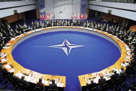 Генсек НАТО: Альянс примет план действий по укреплению безопасности на фоне кризиса на Украине