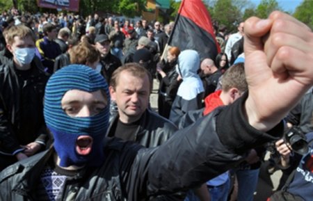Конец Майдана: Крещатик и Киевская освобождены от баррикад