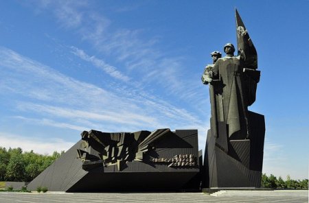 08 Сентября "День освобождения Донбасса" объявлен выходным днём.