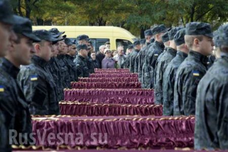 В Днепропетровске захоронили 21 безымянного бойца «АТО», послезавтра захоронят еще 21 солдата (фото+видео)