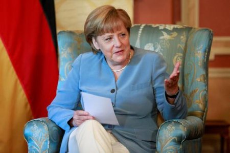 Меркель считает верным ответ ЕС на действия РФ в связи с ситуацией на Украине
